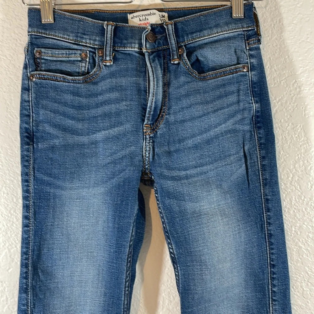 ABERCROMBIE KIDS STRAIGHT SLIM BLUE DENIM JEANS WITH POCKETS SIZE 11/12 - Picture 2 of 9